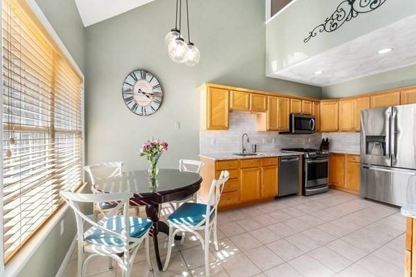 130 Bear Hill Rd #305, Cumberland, RI 02864