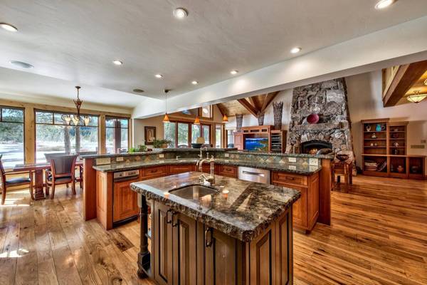 11368 Bennett Flat Road, Truckee, CA 96161-0000