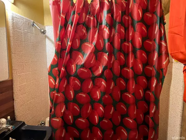 2564 Knox Avenue, South Lake Tahoe, CA 96150