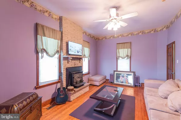 535 CHESTNUT AVE, Lindenwold, NJ 08021