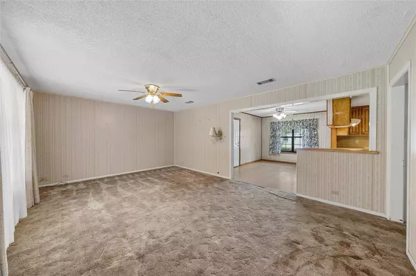 711 S Marable Street, West, TX 76691