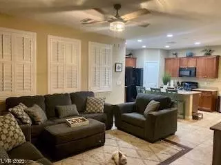 10229 Mayflower Bay Avenue, Las Vegas, NV 89166