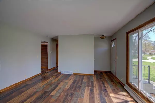 1106 W Cramer St, Fort Atkinson, WI 53538