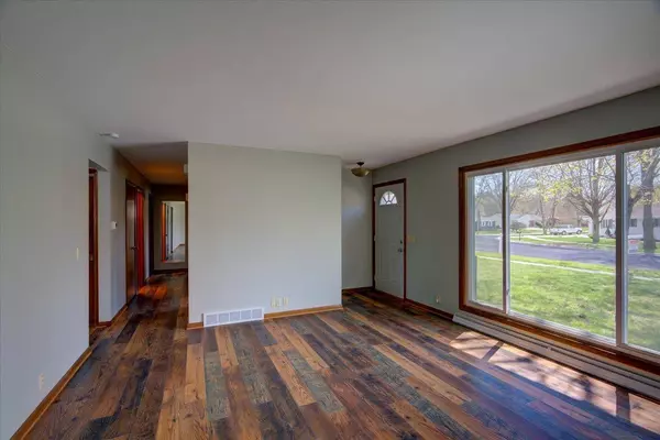 1106 W Cramer St, Fort Atkinson, WI 53538