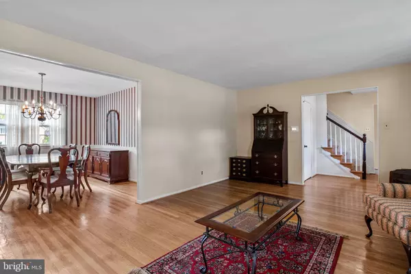 854 CROPWELL RD, Cherry Hill, NJ 08003