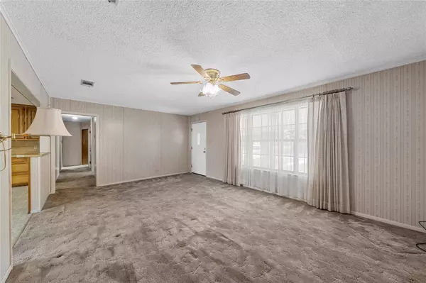 711 S Marable Street, West, TX 76691