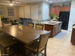 10229 Mayflower Bay Avenue, Las Vegas, NV 89166