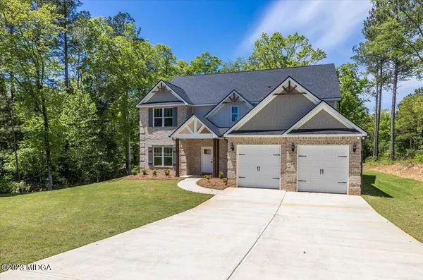 41 Hertford Place, Forsyth, GA 31029