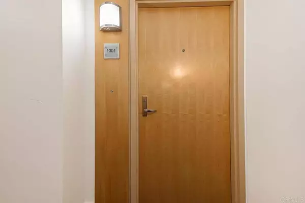 575 6Th AVE #1301, San Diego, CA 92101