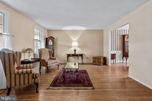 854 CROPWELL RD, Cherry Hill, NJ 08003