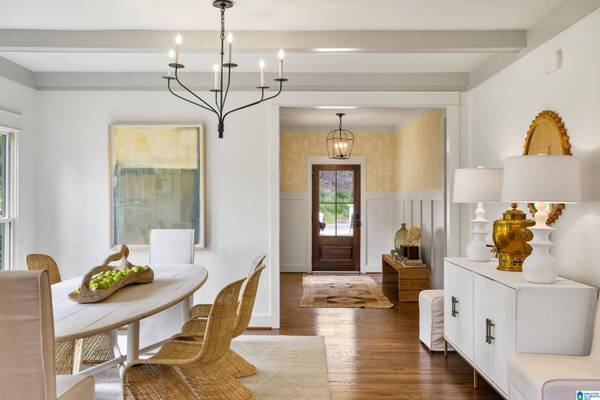 555 OXMOOR ROAD, Homewood, AL 35209