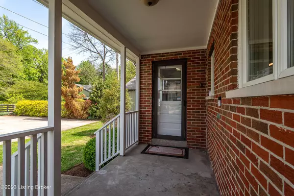 10 Arctic Springs, Jeffersonville, IN 47130