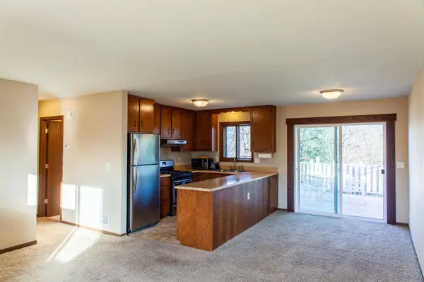 2130 47th ST E, Inver Grove Heights, MN 55077