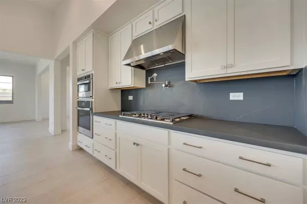 2510 Veronella Street, Henderson, NV 89044