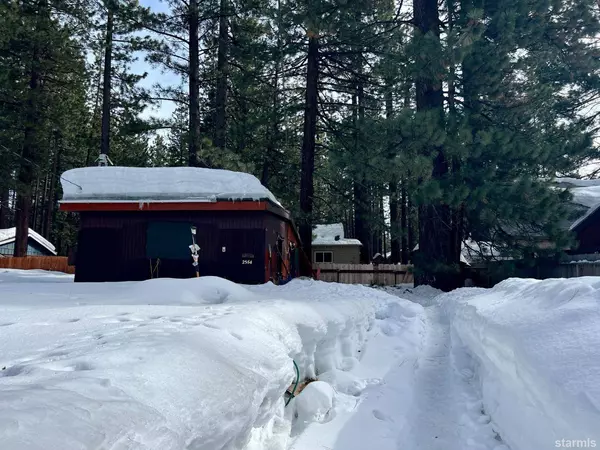 2564 Knox Avenue, South Lake Tahoe, CA 96150
