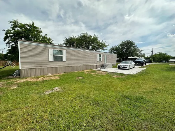 1509 Lark Court, Pelican Bay, TX 76020