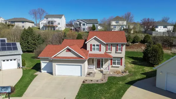 430 Waterview LN NW, Rochester, MN 55901