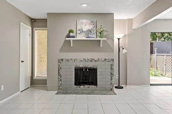 2002 Woodnote Lane, Garland, TX 75040