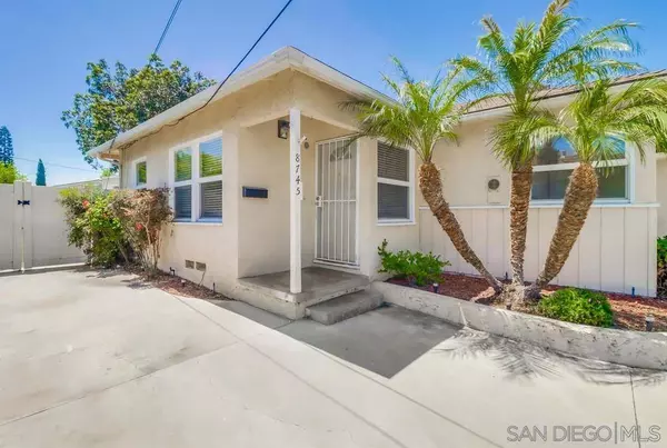 8745 Dallas St., La Mesa, CA 91942