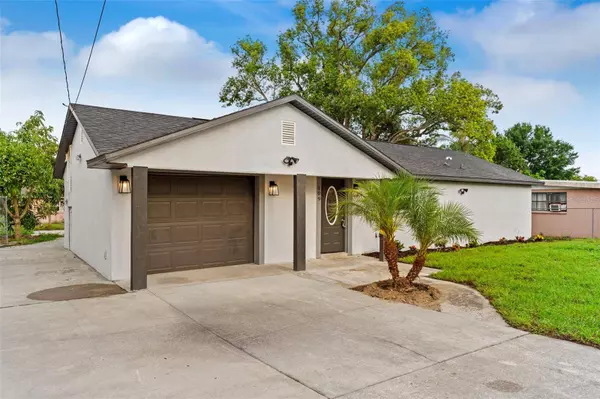 109 EDGEWATER DR, Winter Haven, FL 33881