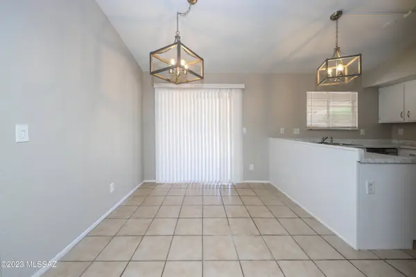 3201 W Coriander Drive, Tucson, AZ 85741
