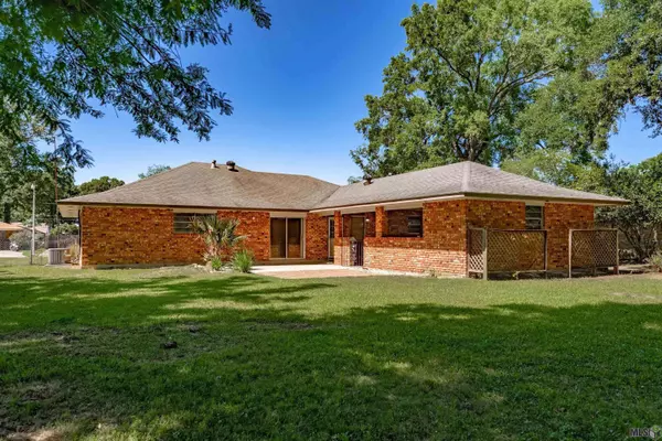 8250 GLADEWOOD DR, Baton Rouge, LA 70806