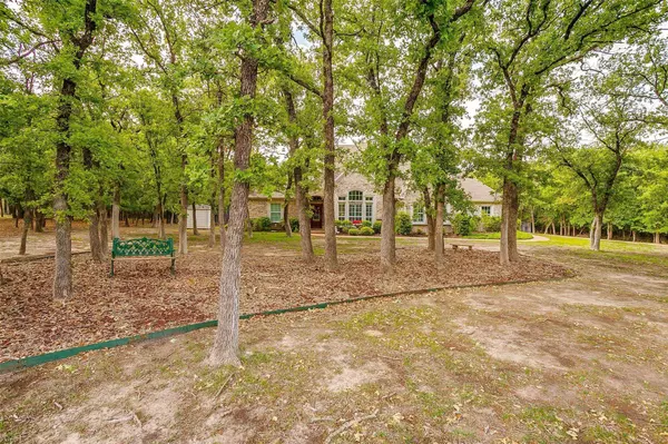 642 Boling Ranch Road, Azle, TX 76020