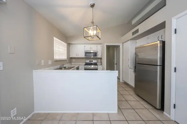 3201 W Coriander Drive, Tucson, AZ 85741