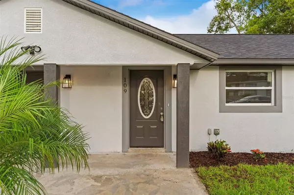 109 EDGEWATER DR, Winter Haven, FL 33881