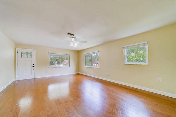 700 5TH ST S, Safety Harbor, FL 34695