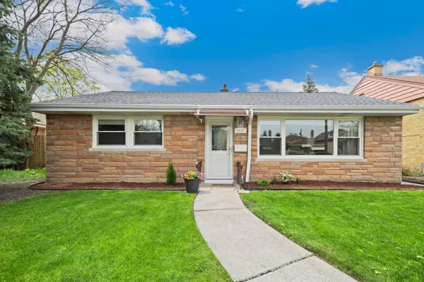 4144 Custer Avenue, Brookfield, IL 60513