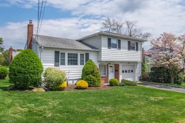 172 Abbe Ln, Clifton City, NJ 07013