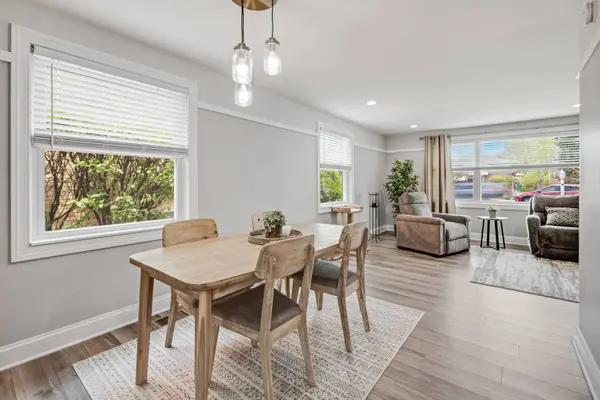 4144 Custer Avenue, Brookfield, IL 60513