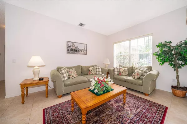 2602 FERN COVE WAY, Kissimmee, FL 34758