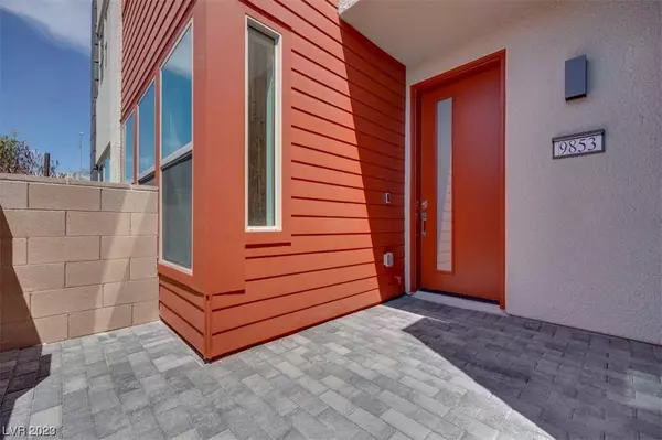 9853 Agate Creek Street, Las Vegas, NV 89141