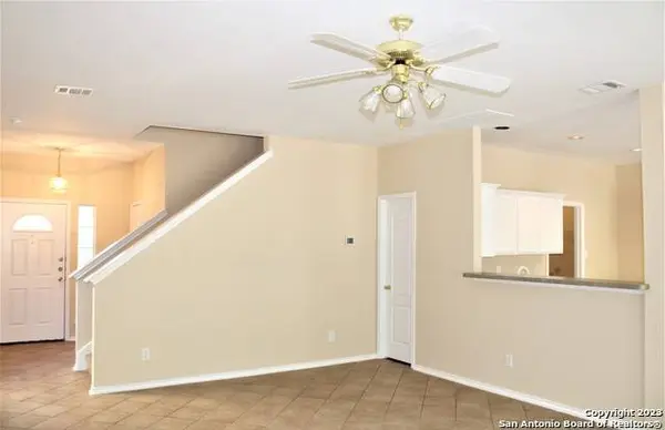 706 SYCAMORE MOON, San Antonio, TX 78216-8031