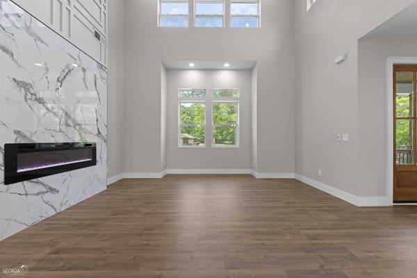 110 Lakeside DR, Forsyth, GA 31029