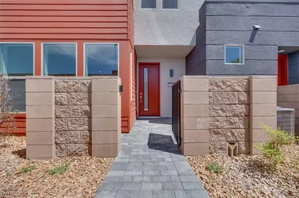 9853 Agate Creek Street, Las Vegas, NV 89141