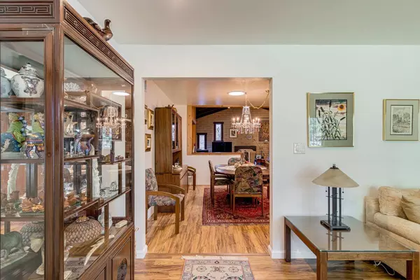 5200 Pondorex RD, Auburn, CA 95602