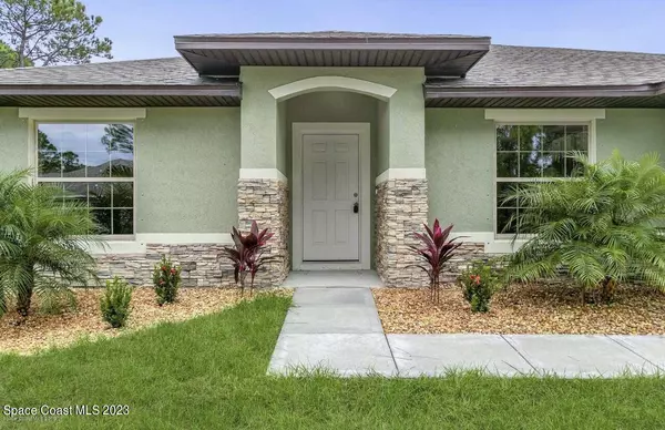 2199 Trillo Road SE, Palm Bay, FL 32909