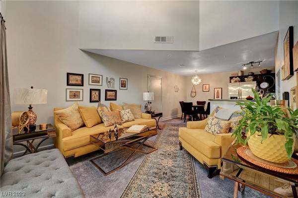 555 Roxella Lane #B, Las Vegas, NV 89110