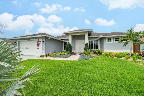 538 SW Kabot Ave, Port St. Lucie, FL 34953