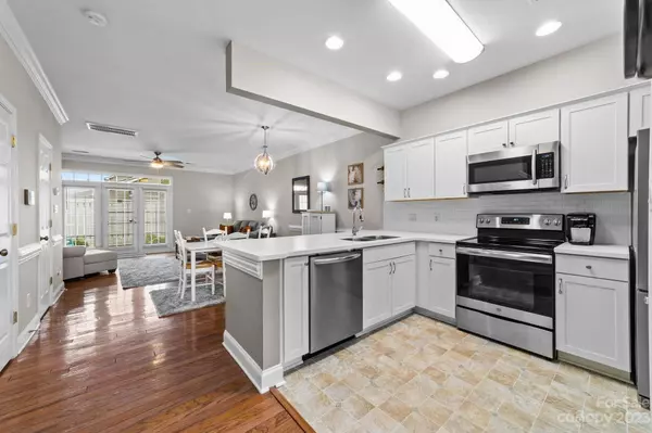 6325 Professional BLVD, Harrisburg, NC 28075