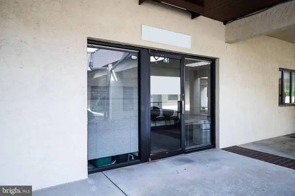 2630 E CHESTNUT AVE #4 & 5, Vineland, NJ 08361