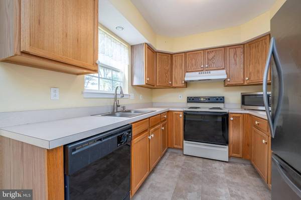 5089 MCLEAN STATION RD, Green Lane, PA 18054