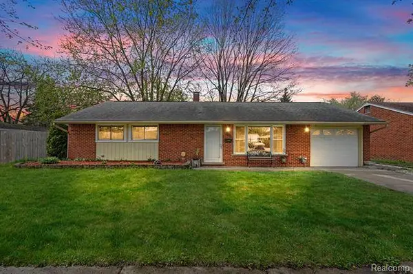 35533 Silvano  Street, Clinton Township, MI 48035