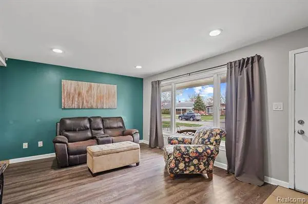 35533 Silvano  Street, Clinton Township, MI 48035