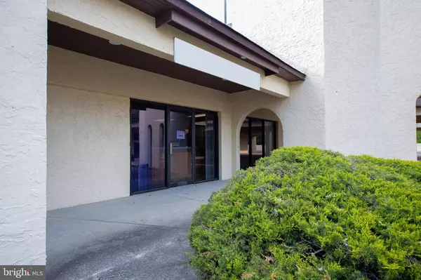 2630 E CHESTNUT AVE #4 & 5, Vineland, NJ 08361