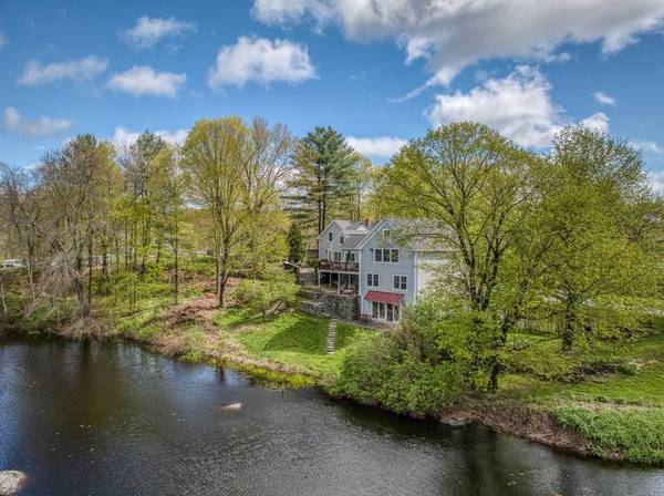 101 Ayer Road, Harvard, MA 01451