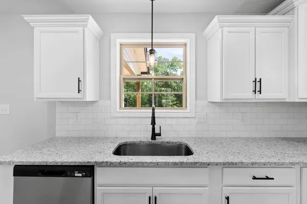 2019 Ireland Way, Clarksville, TN 37042